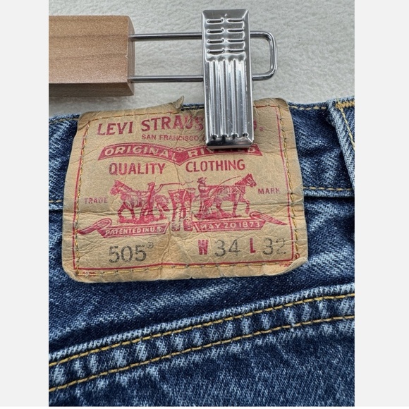 Vintage Levi’s 505 Men’s 34x32 Straight Leg Denim Jeans Blue Denim - Picture 4 of 14